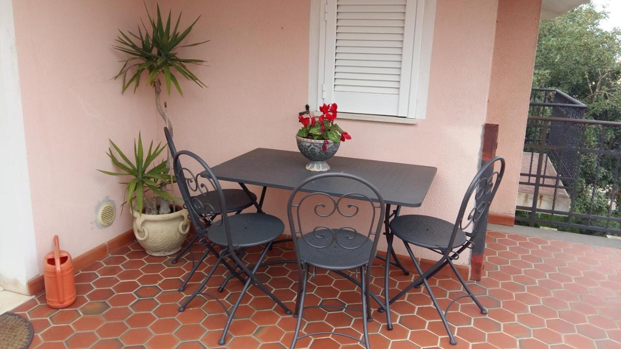 Casa Vacanze Su Forti Buitenkant foto